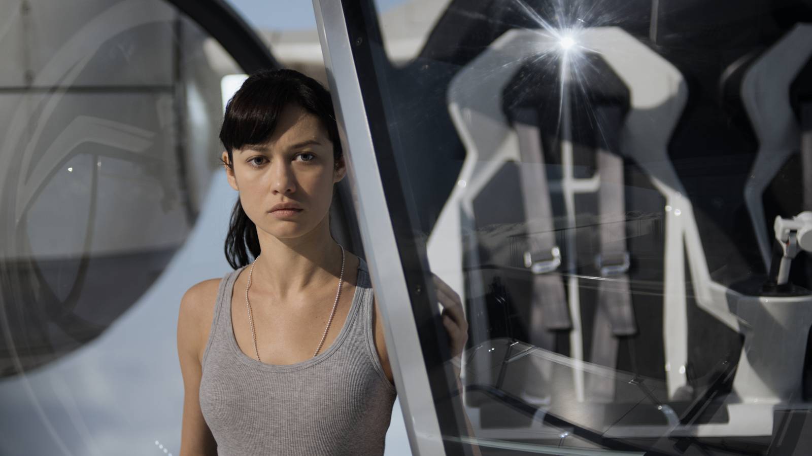 Tom Cruise's 'Oblivion' Lands on Starz This November