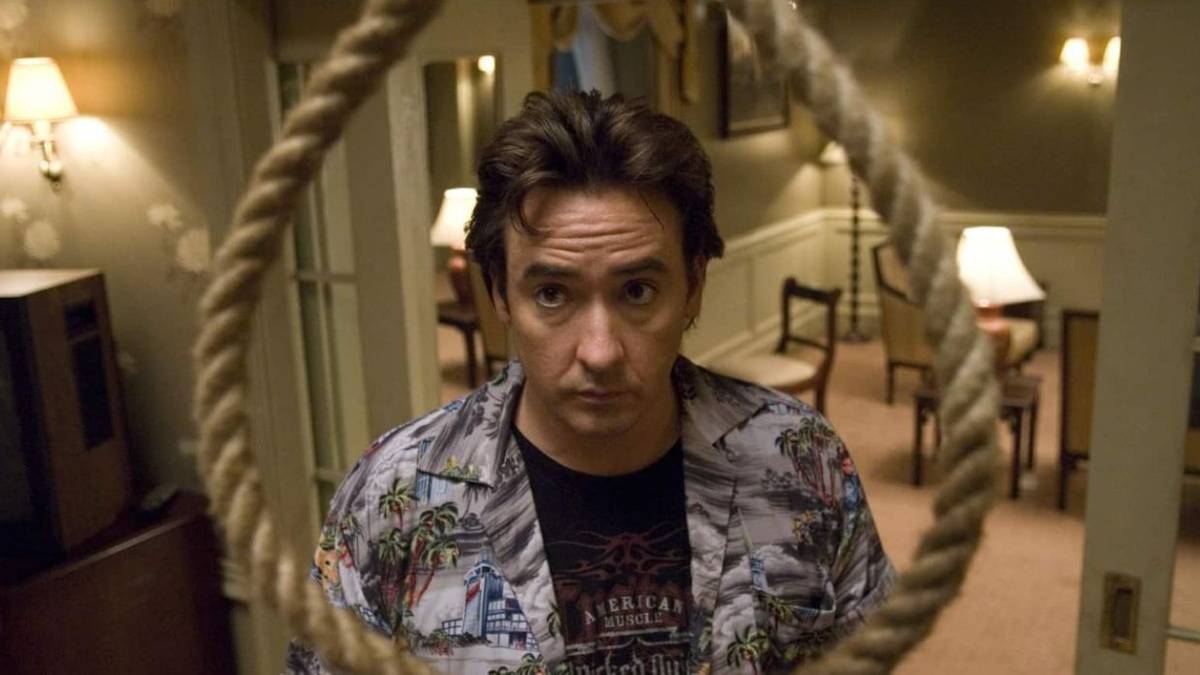 Why Stephen King's 1408 Deserves a Spot Next to The Shining