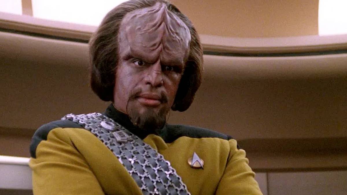 Worf Returns to Deep Space 9 in IDW's Chilling 'Holo-Ween 2' Horror Comic Series